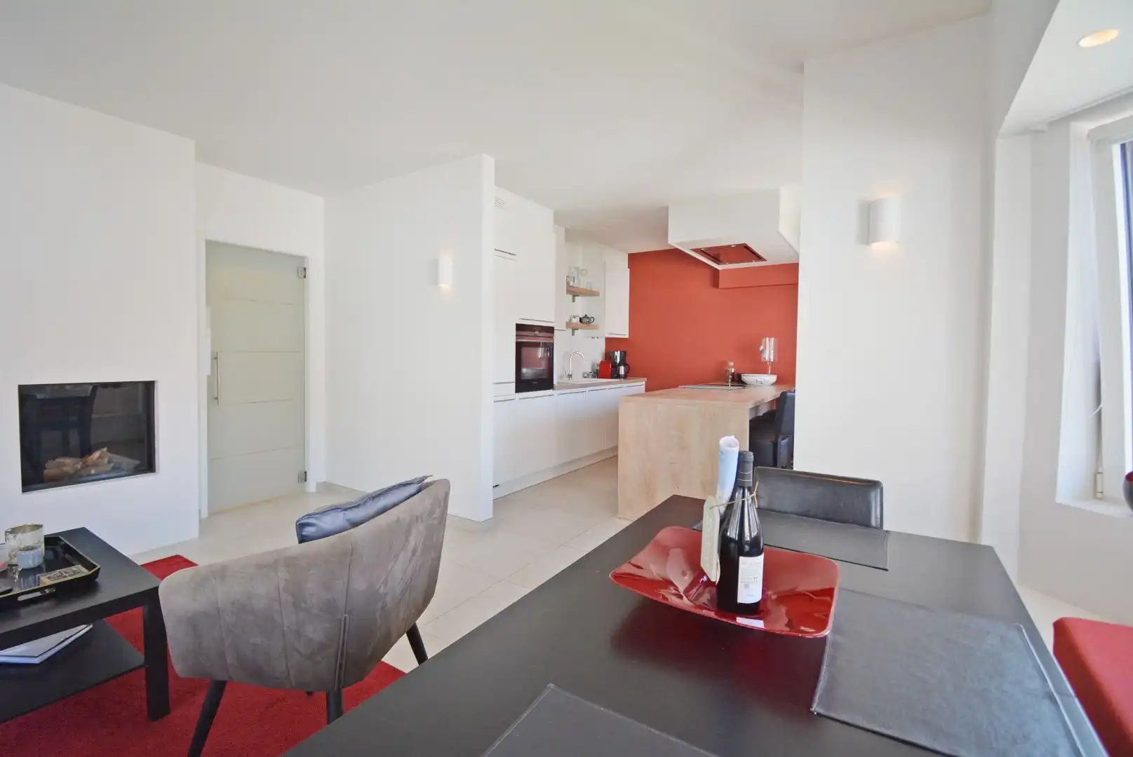 Modern appartement met 2 slaapkamers op wandelafstand van het strand foto 5