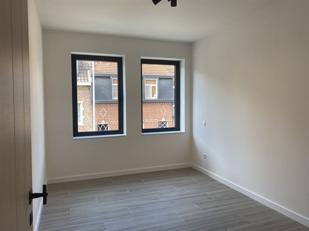 Moderne nieuwbouwwoning in rustige doodlopende straat. foto 12