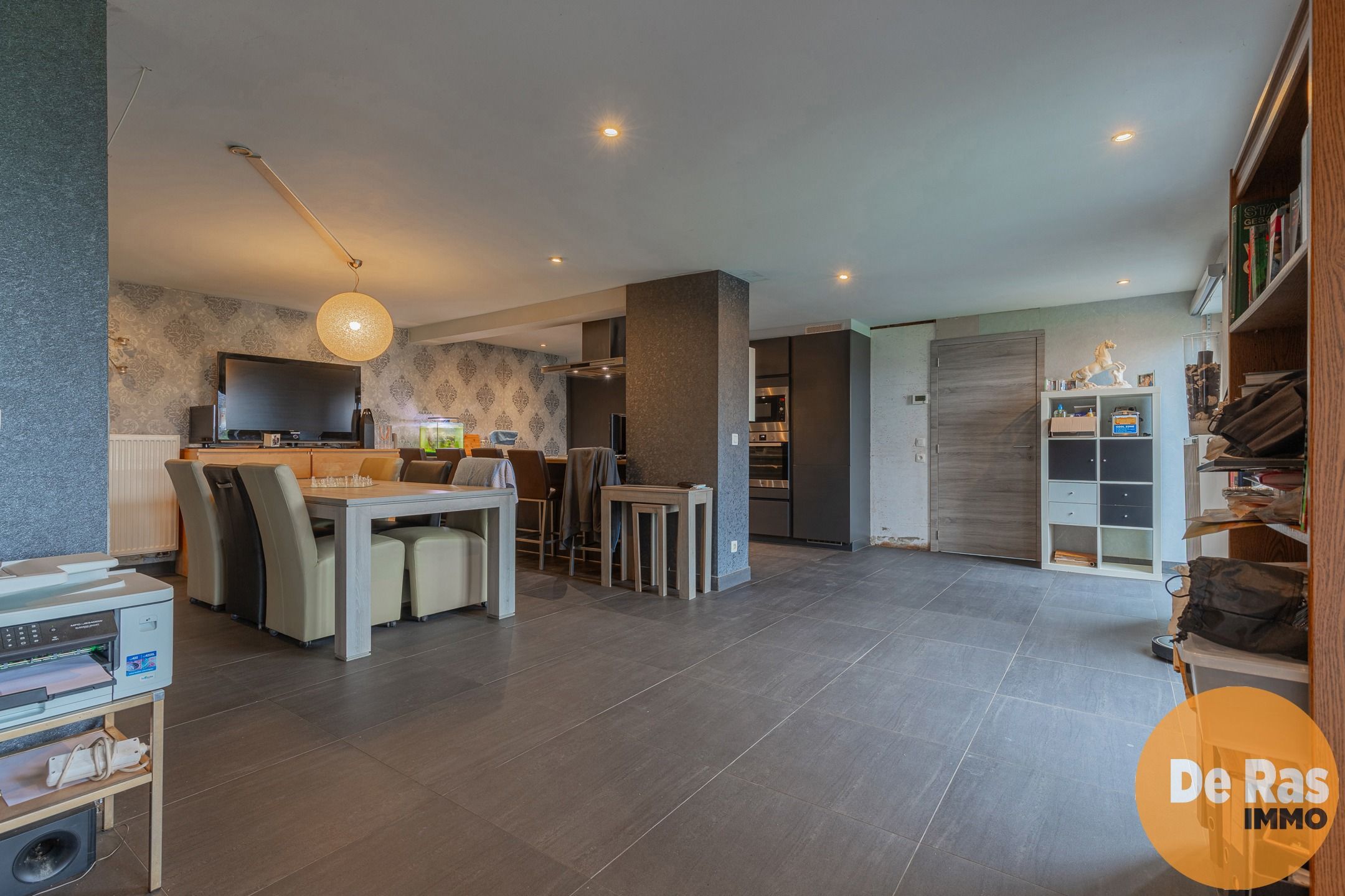 GAVERE - Te renoveren woning met leuke tuin foto 5