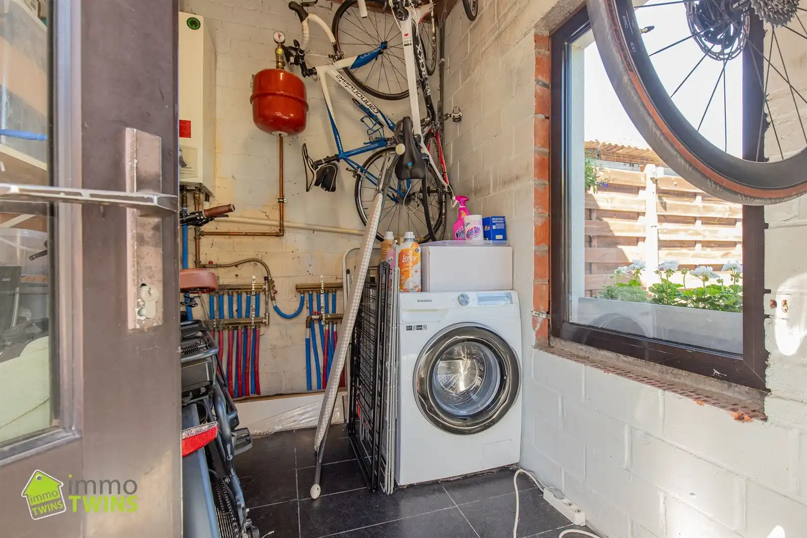 Ruime woning met tuin te Hamme foto 13