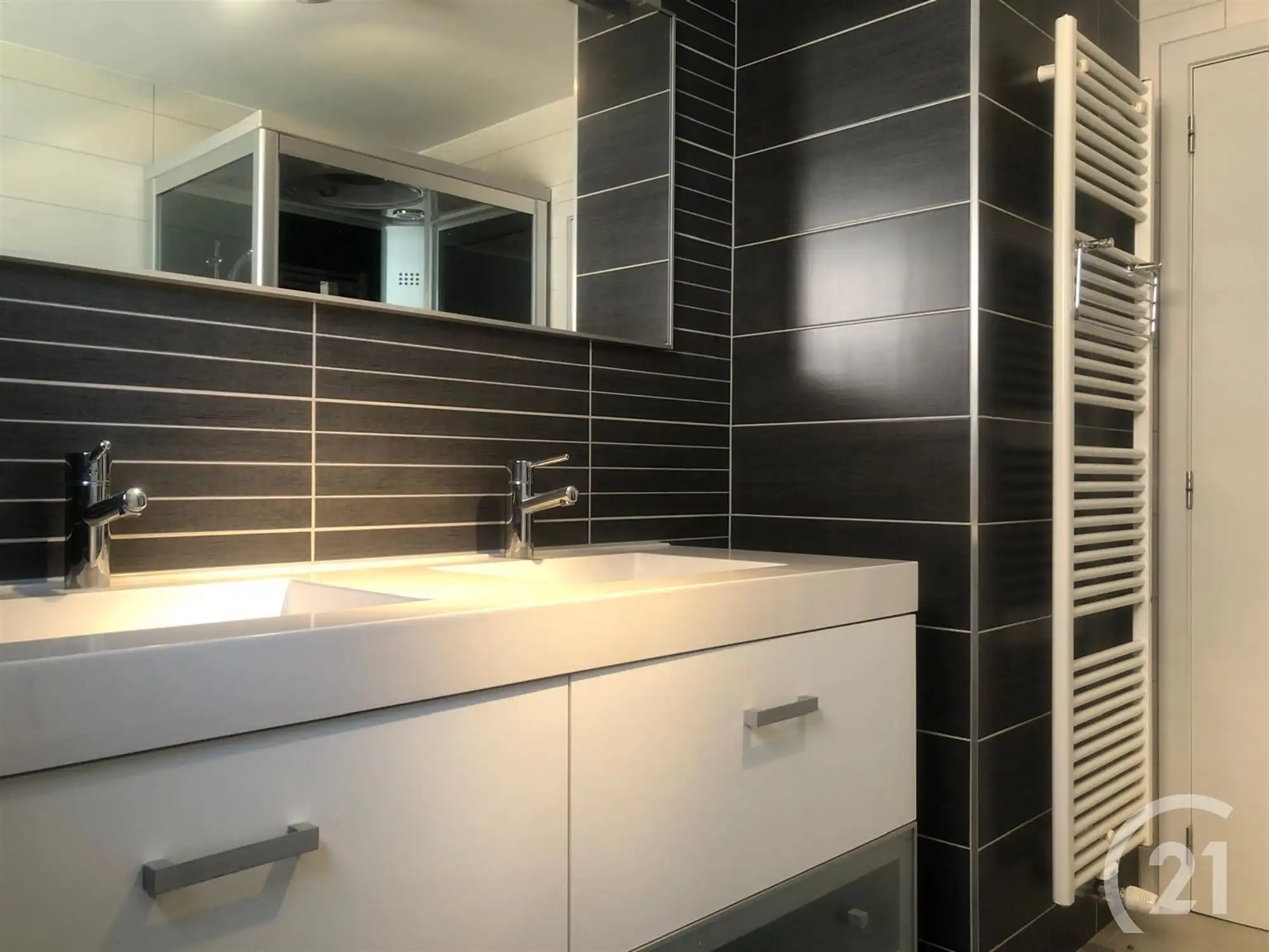 Ruime woning te huur in Begijnendijk! foto 13