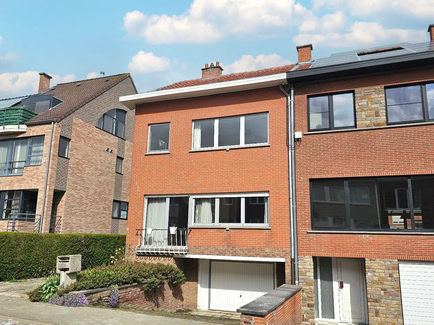 Hoofdfoto van de publicatie: Karaktervolle woning in een rustige omgeving.