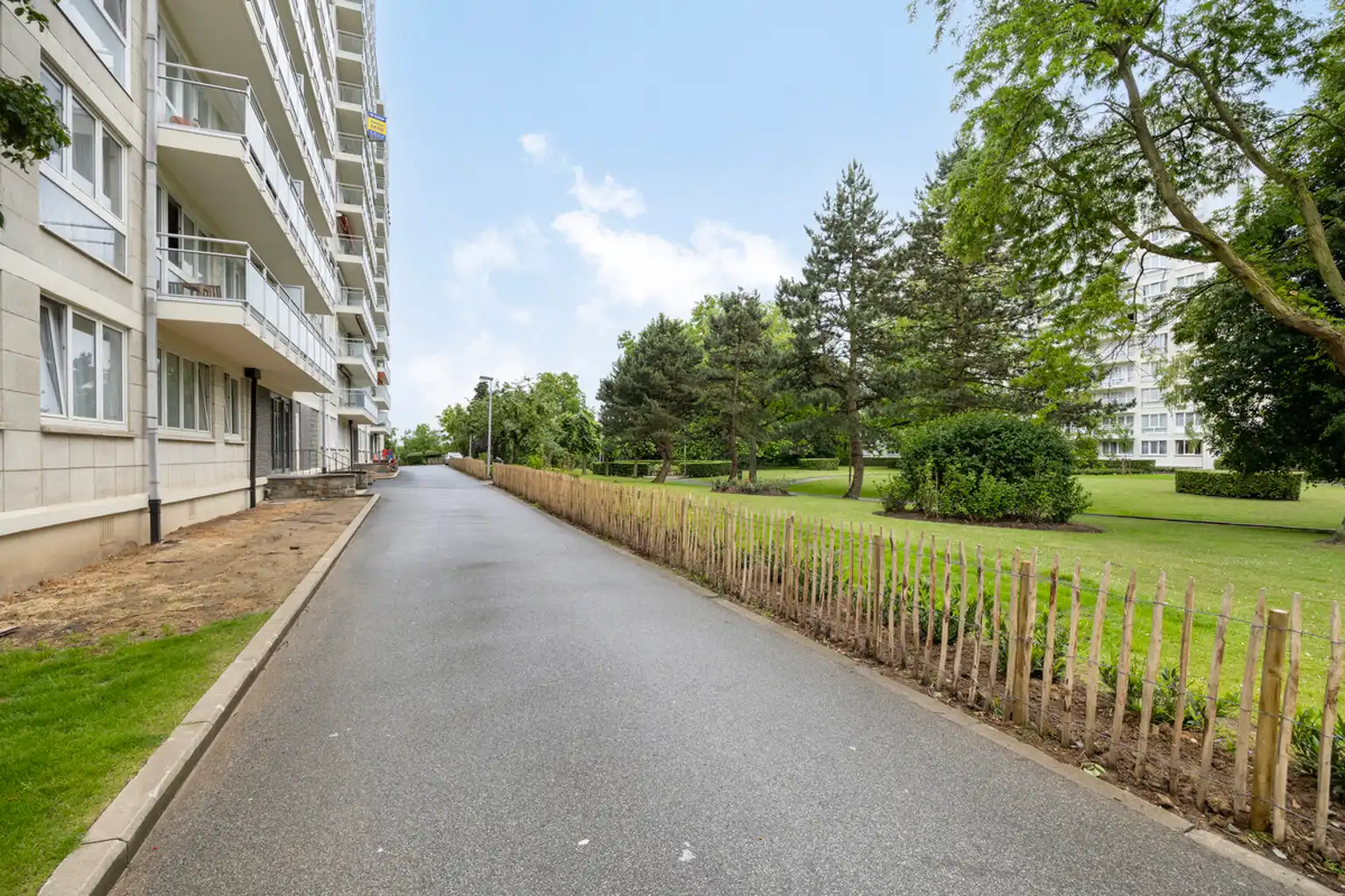 immo DAVID stelt voor: instapklaar 2-slpk app, terras, kelder foto 2