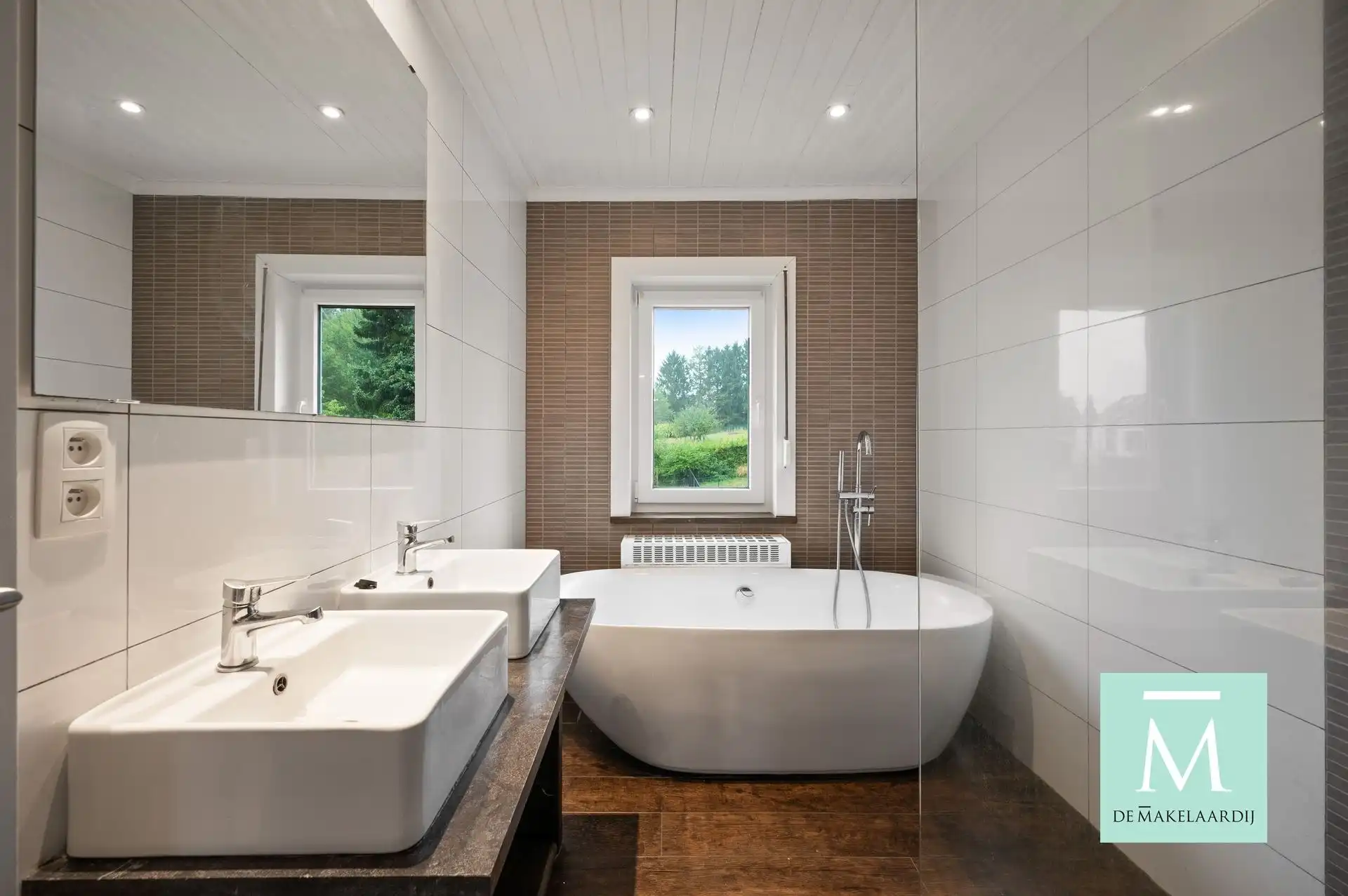 Charmante woning met 3 slaapkamers te Overijs foto 11