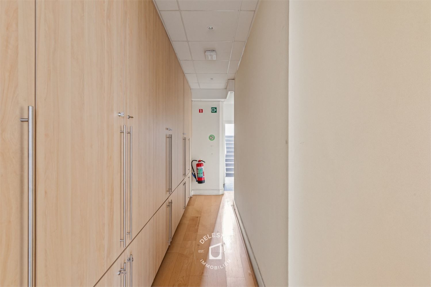 UNIEK KANTOORGEBOUW NABIJ WARANDEPARK foto 27