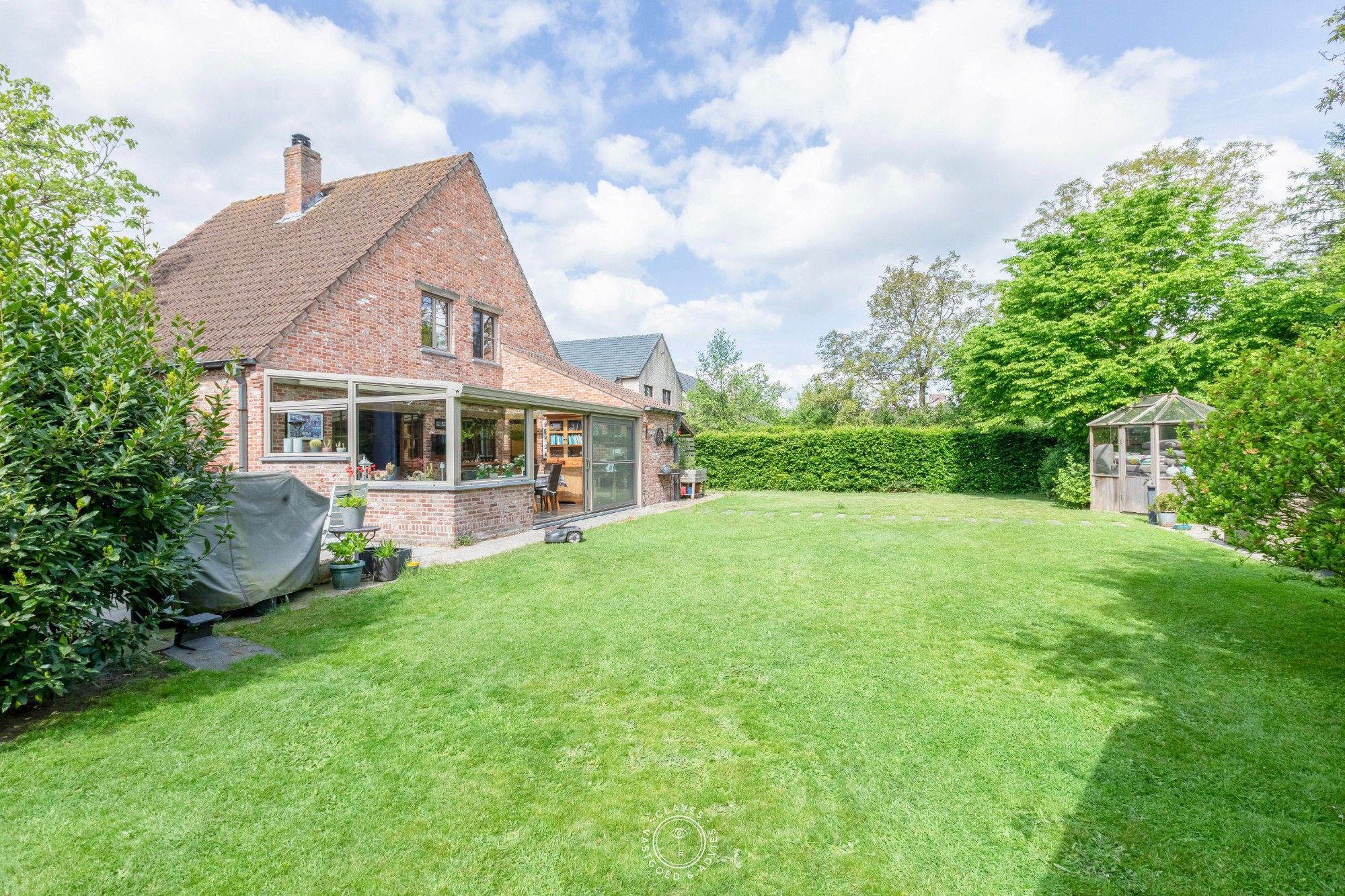 Charmante woning op een welgelegen locatie in Sinaai-Waas foto 38