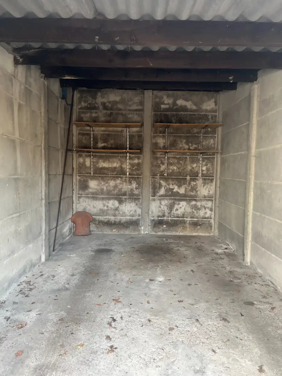 Afgesloten garages te koop foto 6