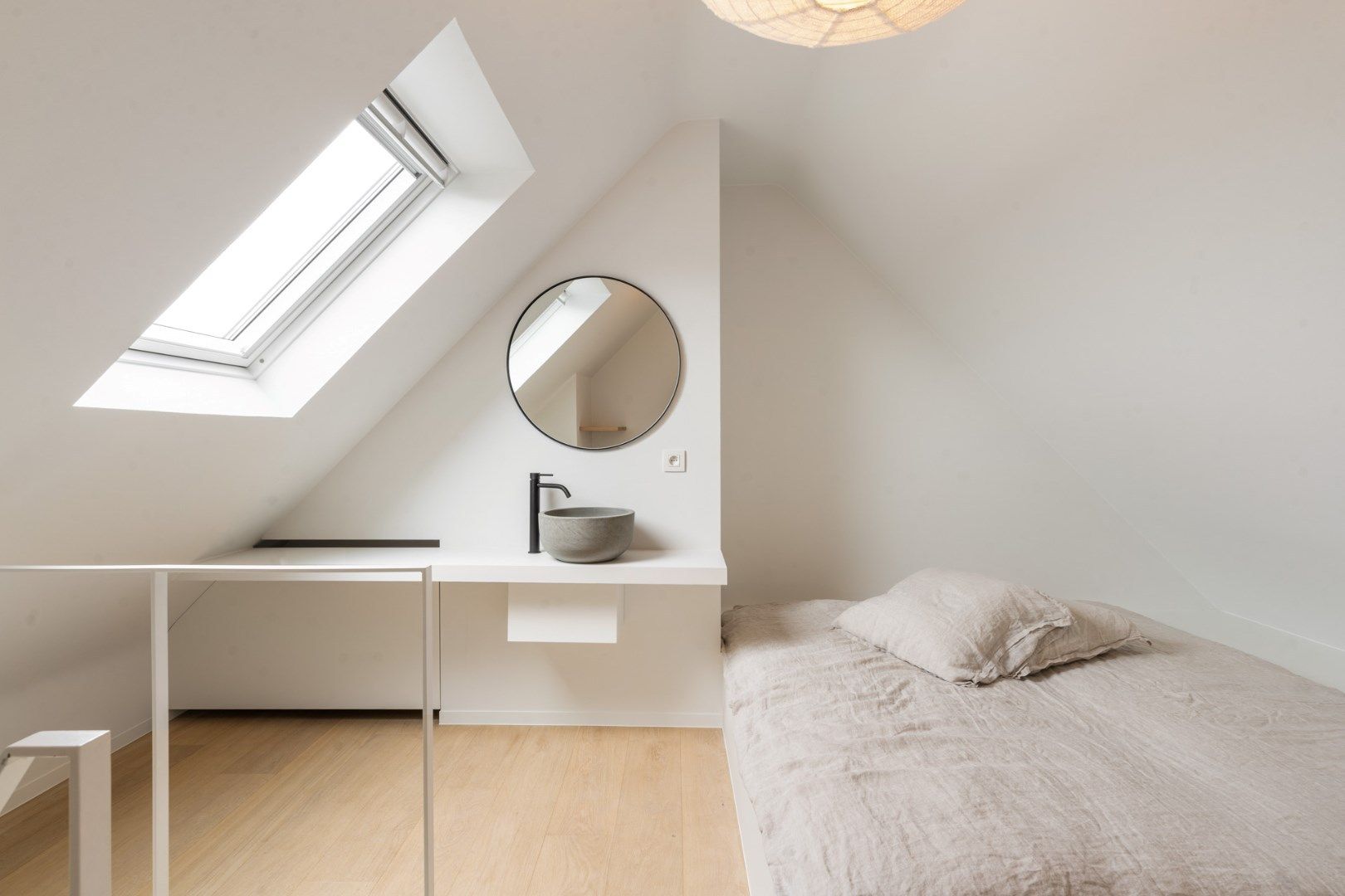 Magnifiek gerenoveerd appartement met 3 slpks. en ruim terras foto 15