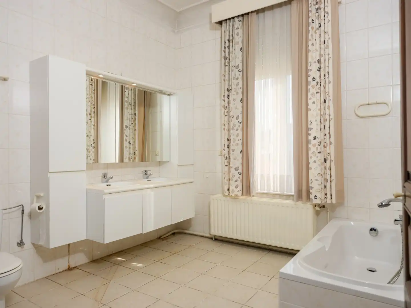 Pastorijwoning op perceel van 38a 50ca te Haaltert foto 18