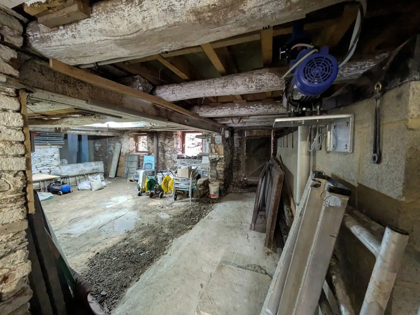 Authentieke, gerenoveerde hoeve met tal van mogelijkheden foto 31
