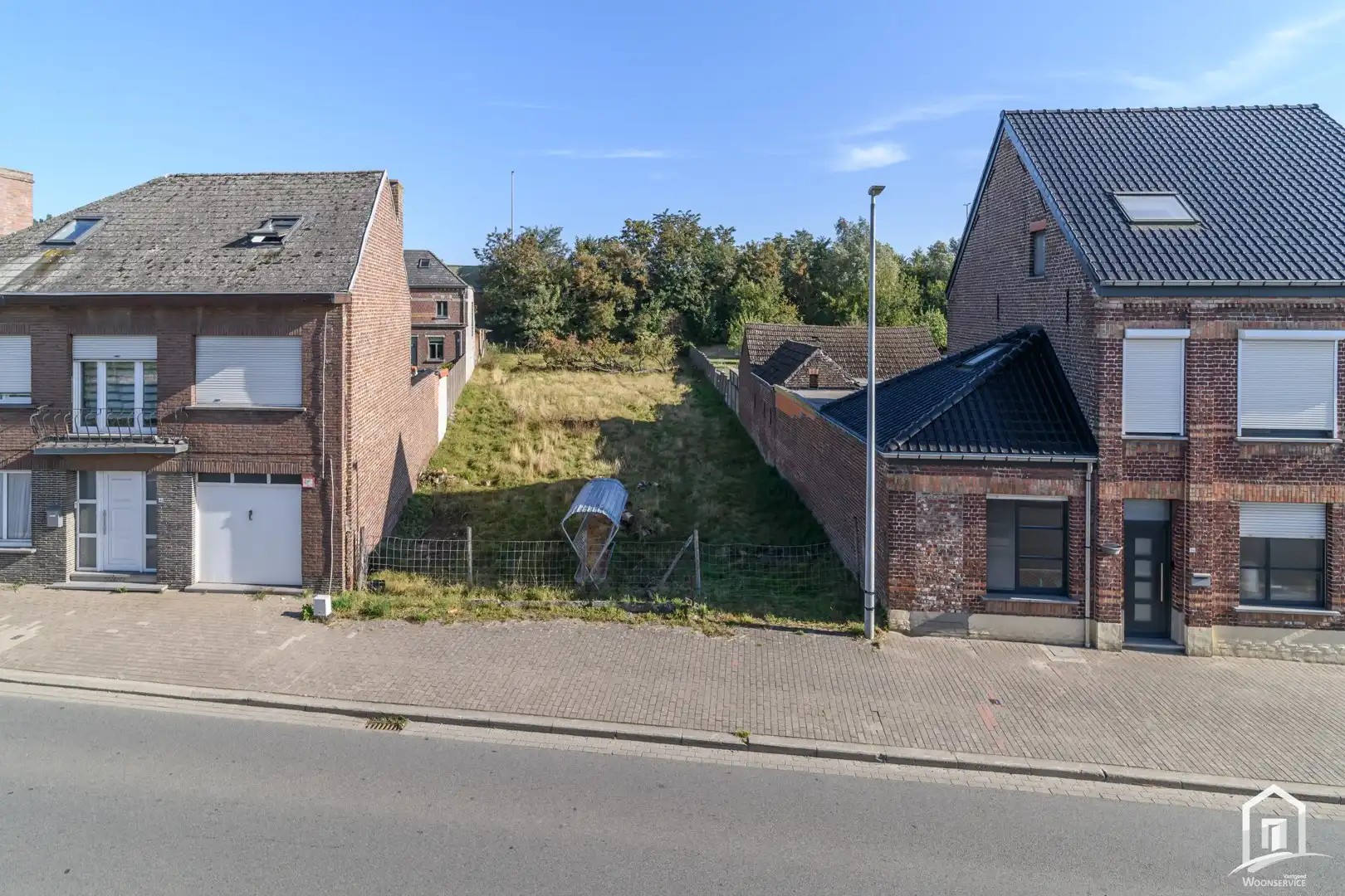 Perceel grond voor het oprichten van een ééngezinswoning te Erpe-Mere foto {{pictureIndex}}