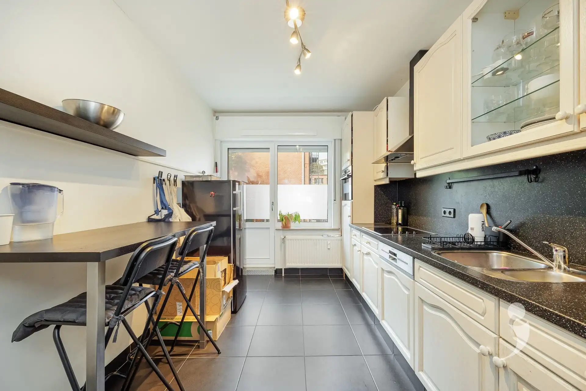  Gerenoveerd gelijkvloersappartement met 1 slaapkamer in centrum Leuven foto 6