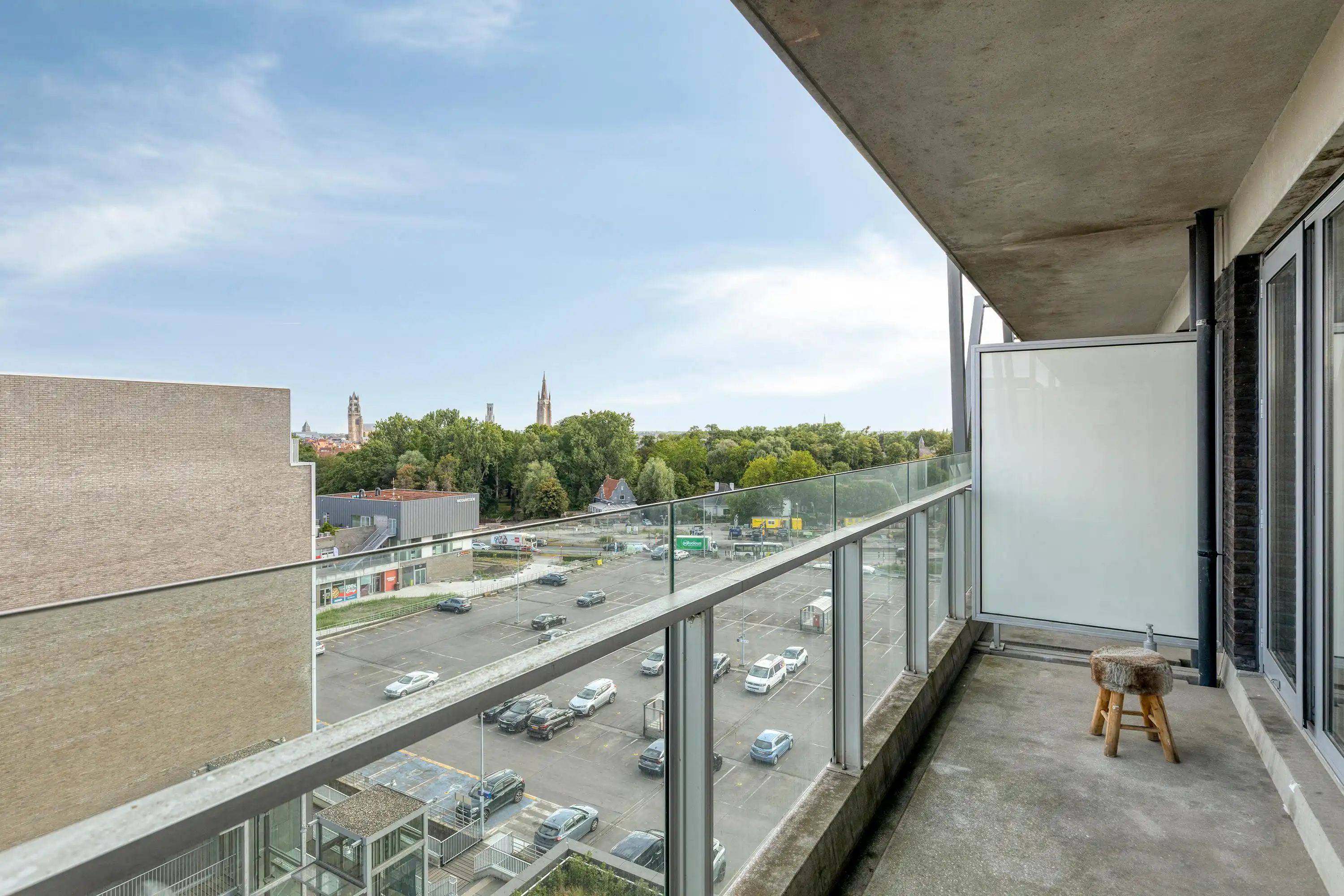  Instapklaar appartement met EPC B nabij het station van Brugge foto 4