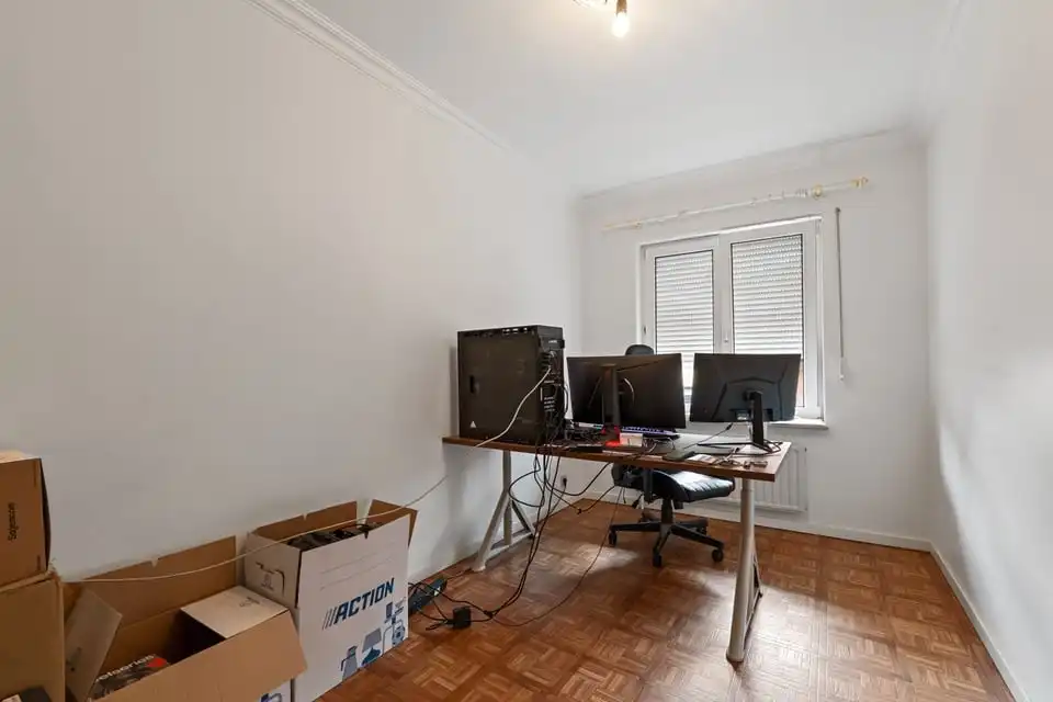 GEZELLIG 2-SLK APPARTEMENT VLAKBIJ HET CENTRUM VAN SINT-TRUIDEN foto 19