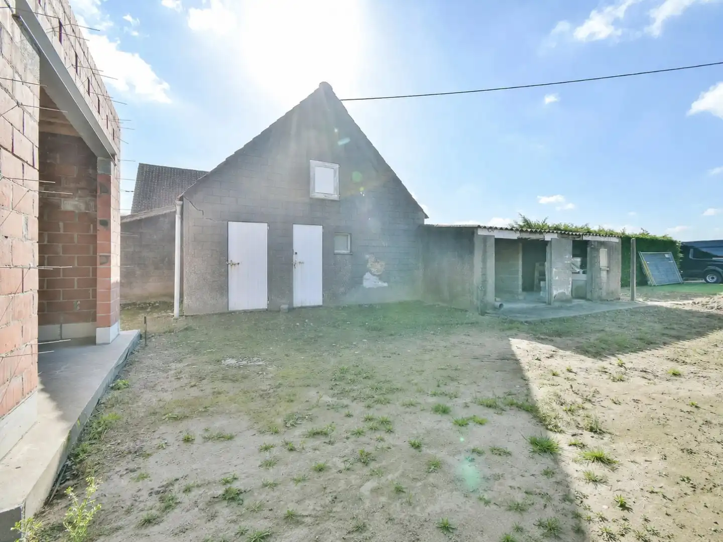 Ruwbouwwoning met tal van mogelijkheden in rustige ligging te Kortemark! foto 15