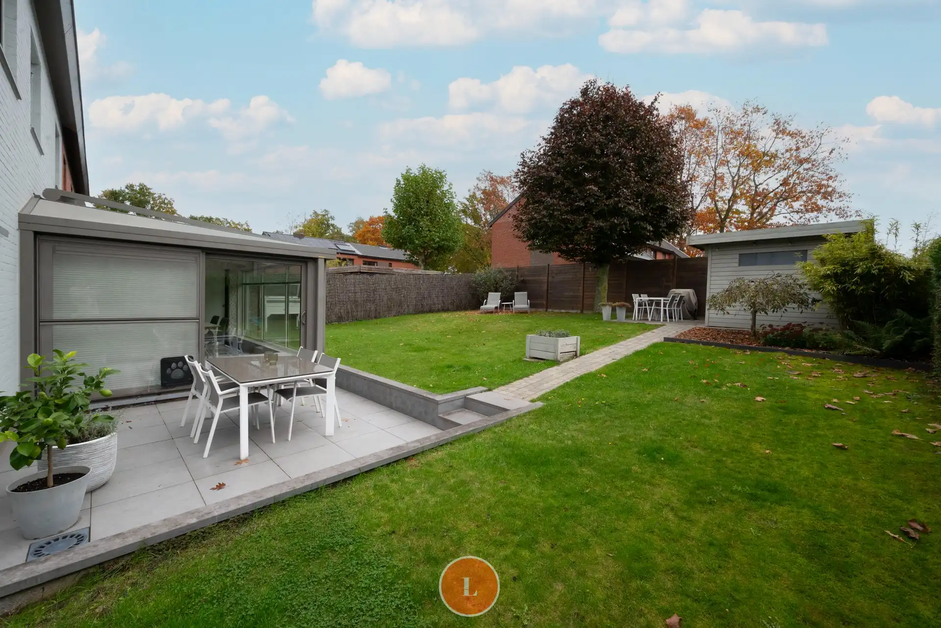 Ruime en rustige gelegen woning op een perceel van 445m² foto 32