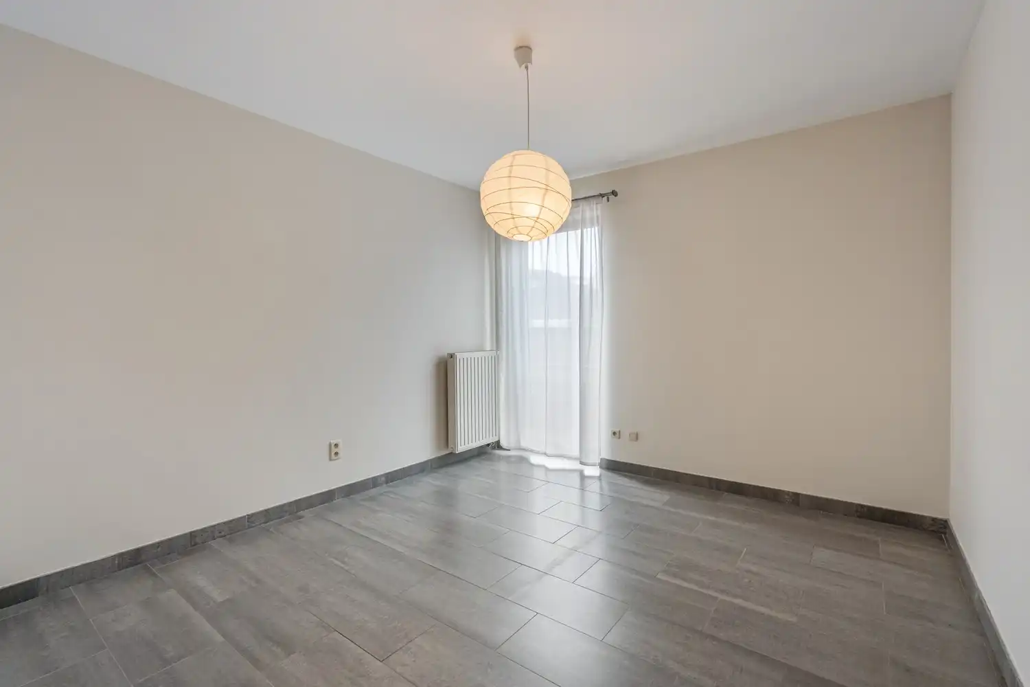 Centraal gelegen en energiezuinig(B-label) appartement met 2 slaapkamers, een terras en een kelder nabij het UZ Gasthuisberg te Leuven! foto 13