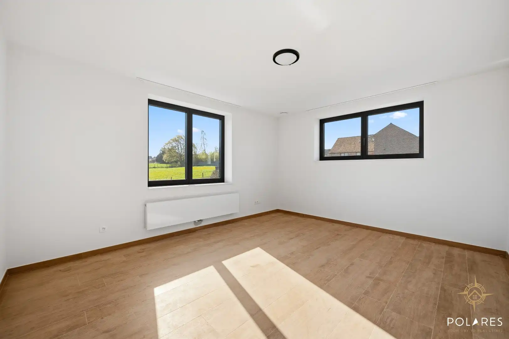 Rustig gelegen nieuwbouwwoning met 3 slaapkamers en tuin foto 10