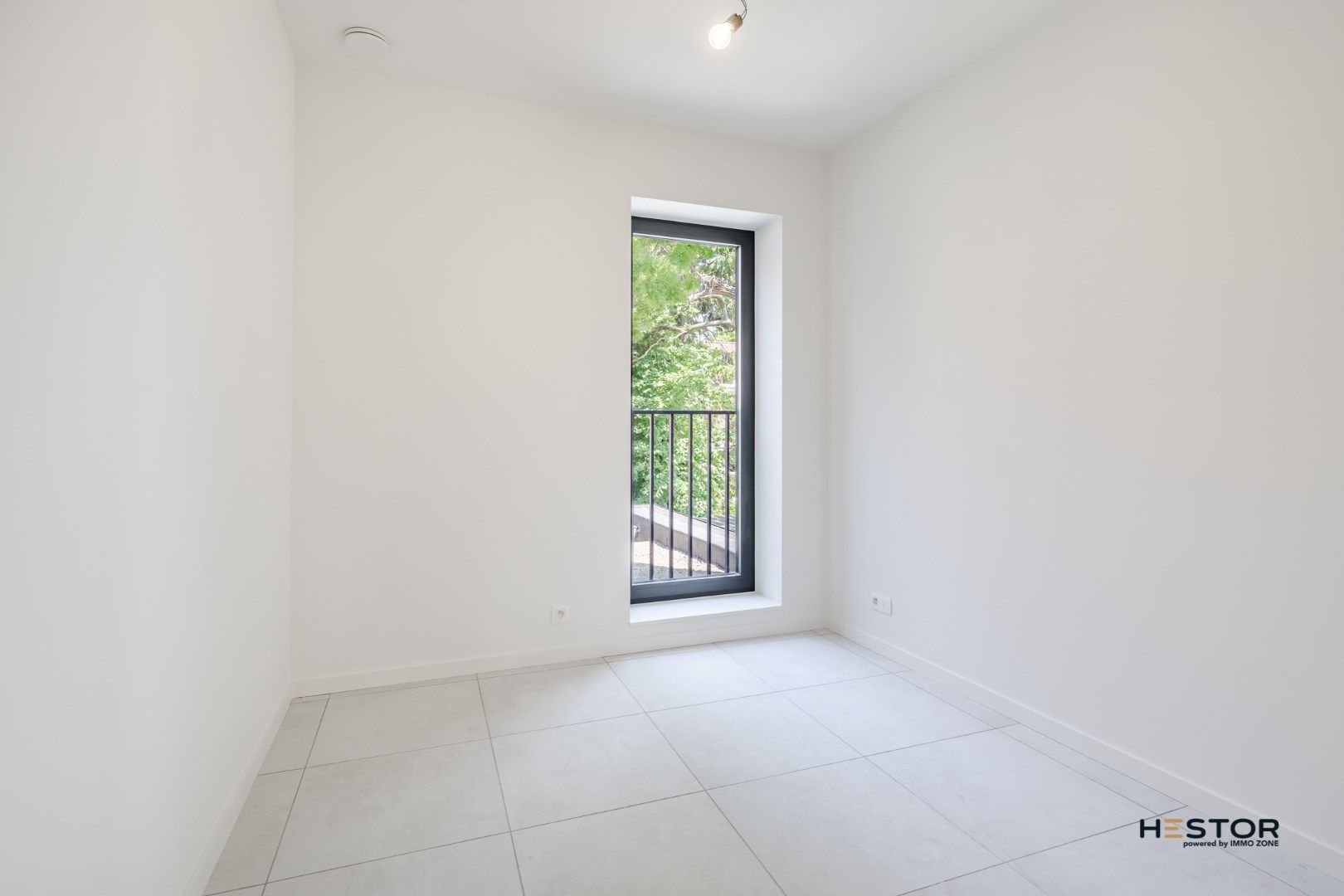 Afgewerkt nieuwbouwappartement met 2 slaapkamers foto 9