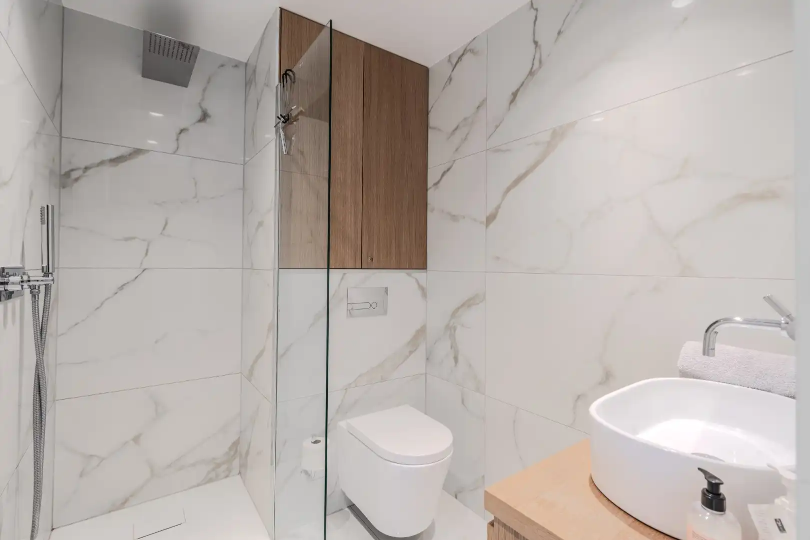 Goed gelegen en gerennoveerd studio te Nieuwpoort-bad! foto 9