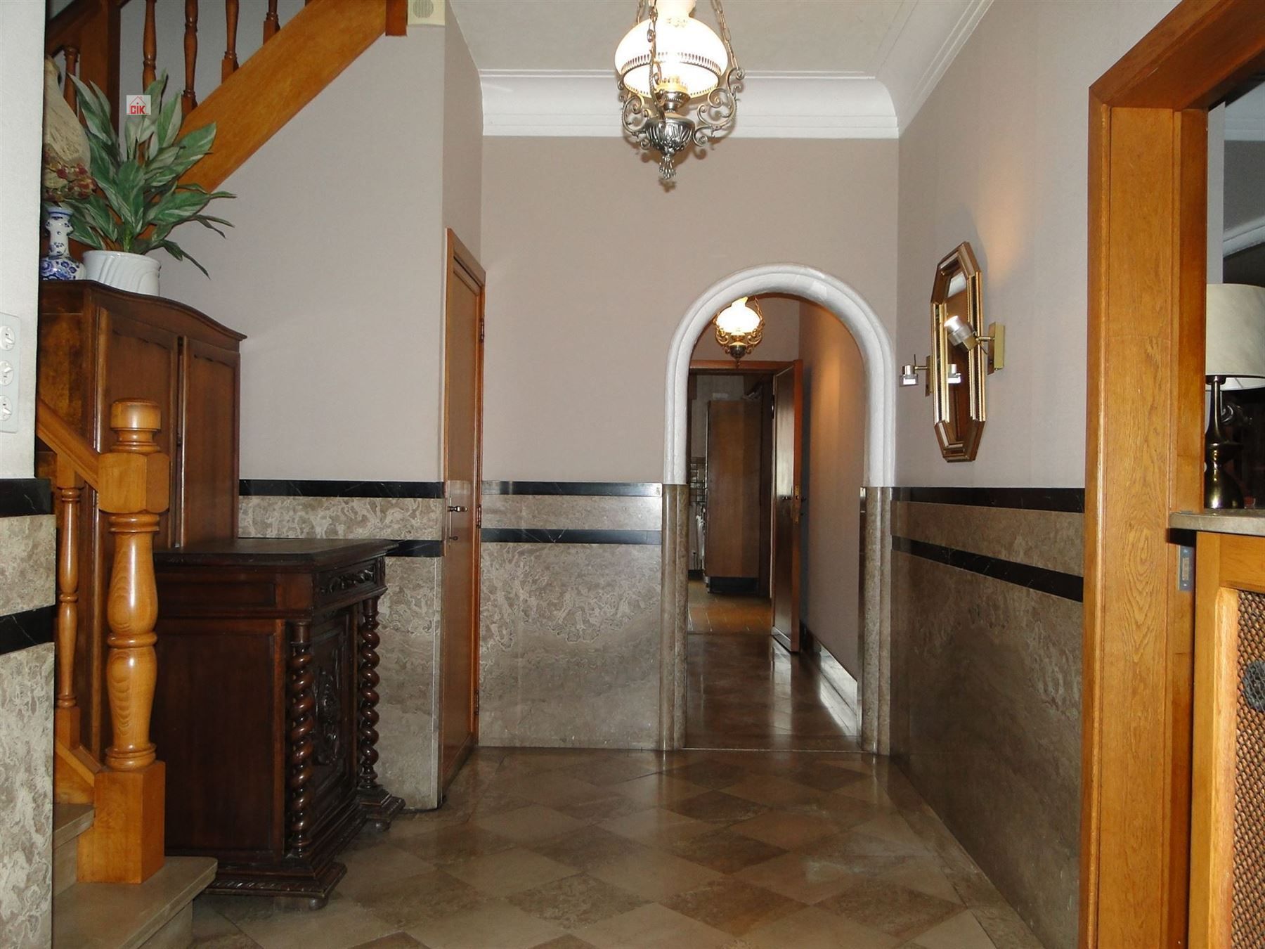 Villa met garage en zwembad  foto 7