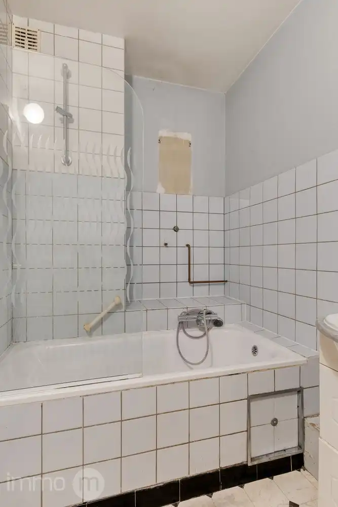 Ruim 2-slaapkamerappartement met renovatiepotentieel in hartje Leuven – EPC B foto 14