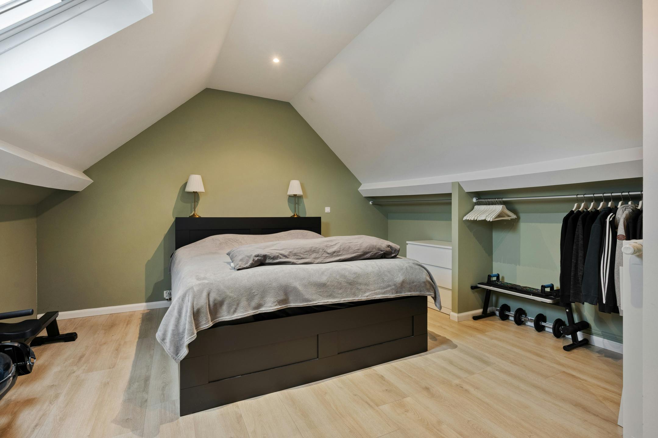 Gerenoveerd huis met 3 slaapkamers te koop in Vilvoorde foto 17