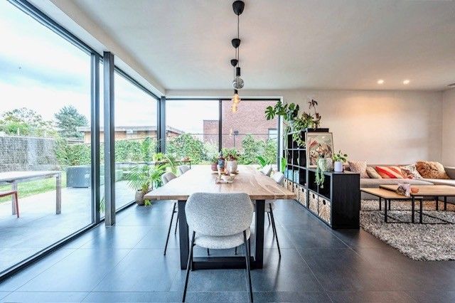 HALFOPEN BEN-WONING OP 323 M² foto 20
