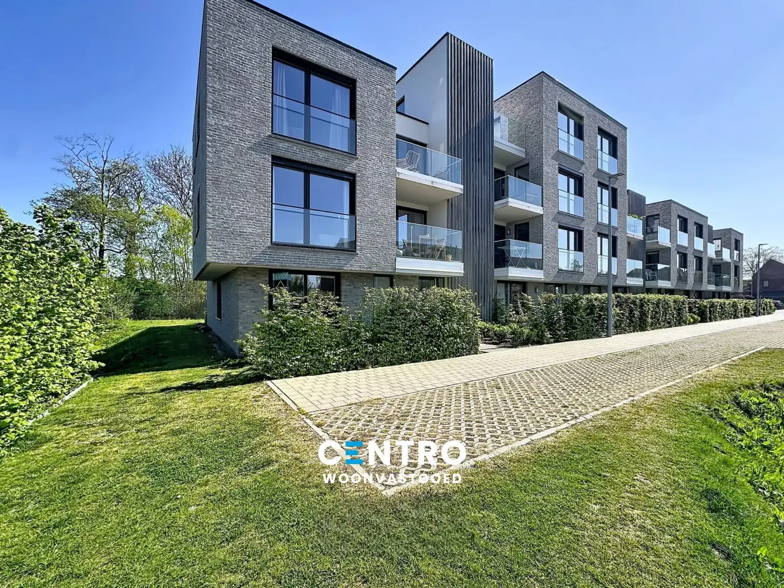 RECENT gelijkvloersappartement met 2 ZONNETERRASSEN te Brugge! foto 13