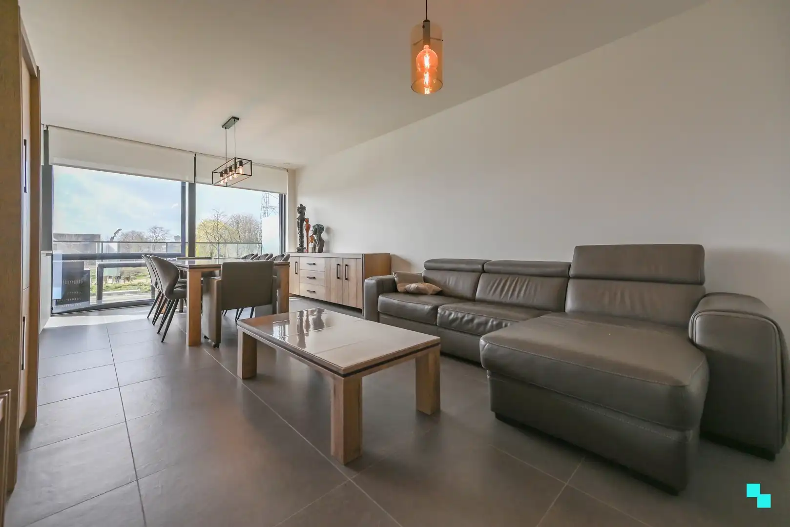 Energieneutraal tweeslaapkamerappartement in groene omgeving te Izegem foto 3