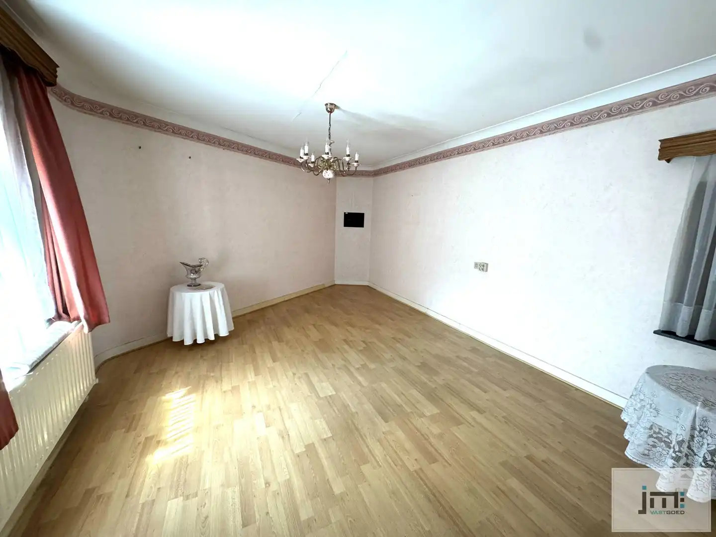 Charmante woning in het rustige Guigoven foto 14