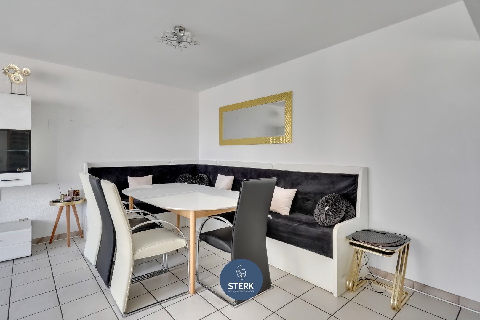 APPARTEMENT MET 3 SLPKS IN HET HARTJE VAN LANAKEN !  foto 9