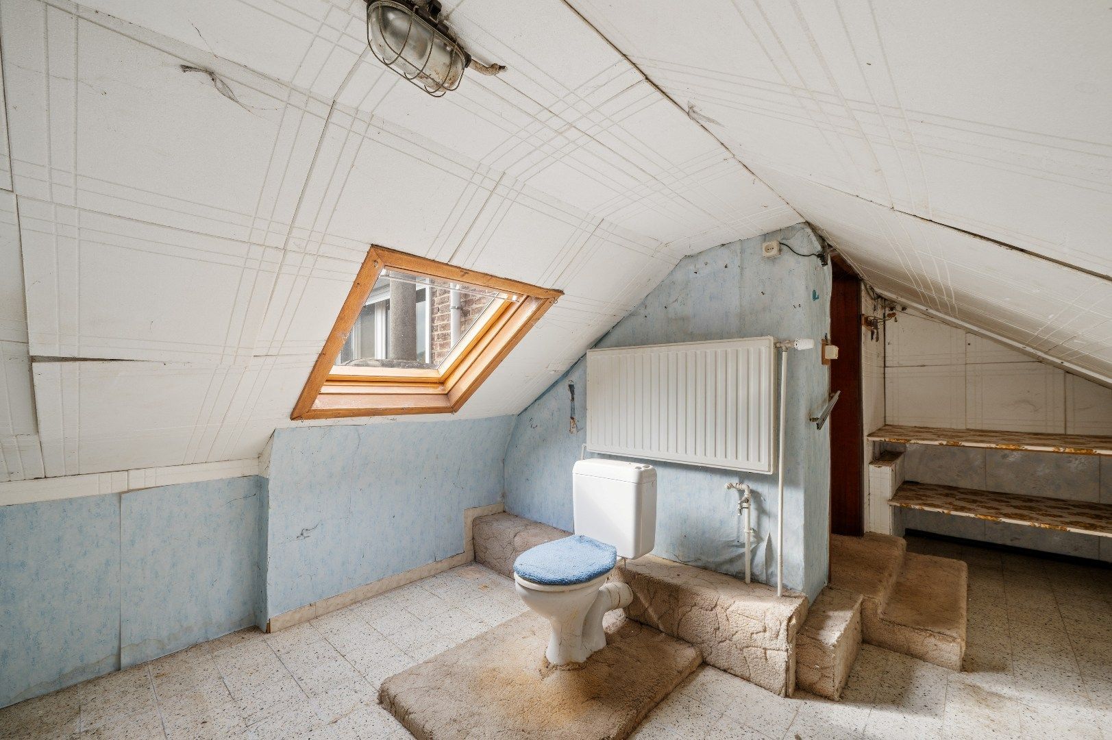 Unieke renovatiekans met naastgelegen (bouw)grond in Goetsenhoven (Tienen) foto 17