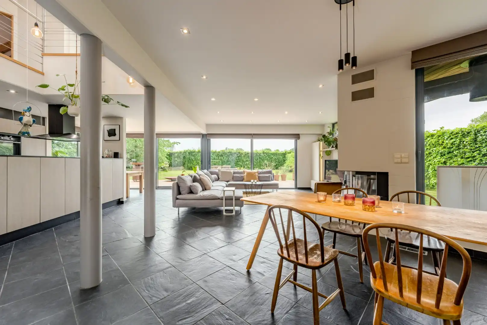 Ruime, lichtrijke gezinswoning met o.a. 6 kamers foto 4