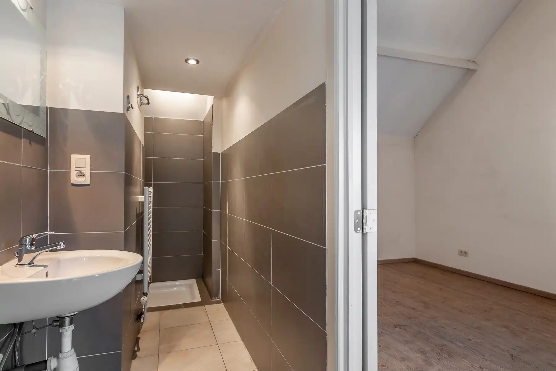 Gezellig appartement met 1 slaapkamer en garagebox in centrum Diest foto 21