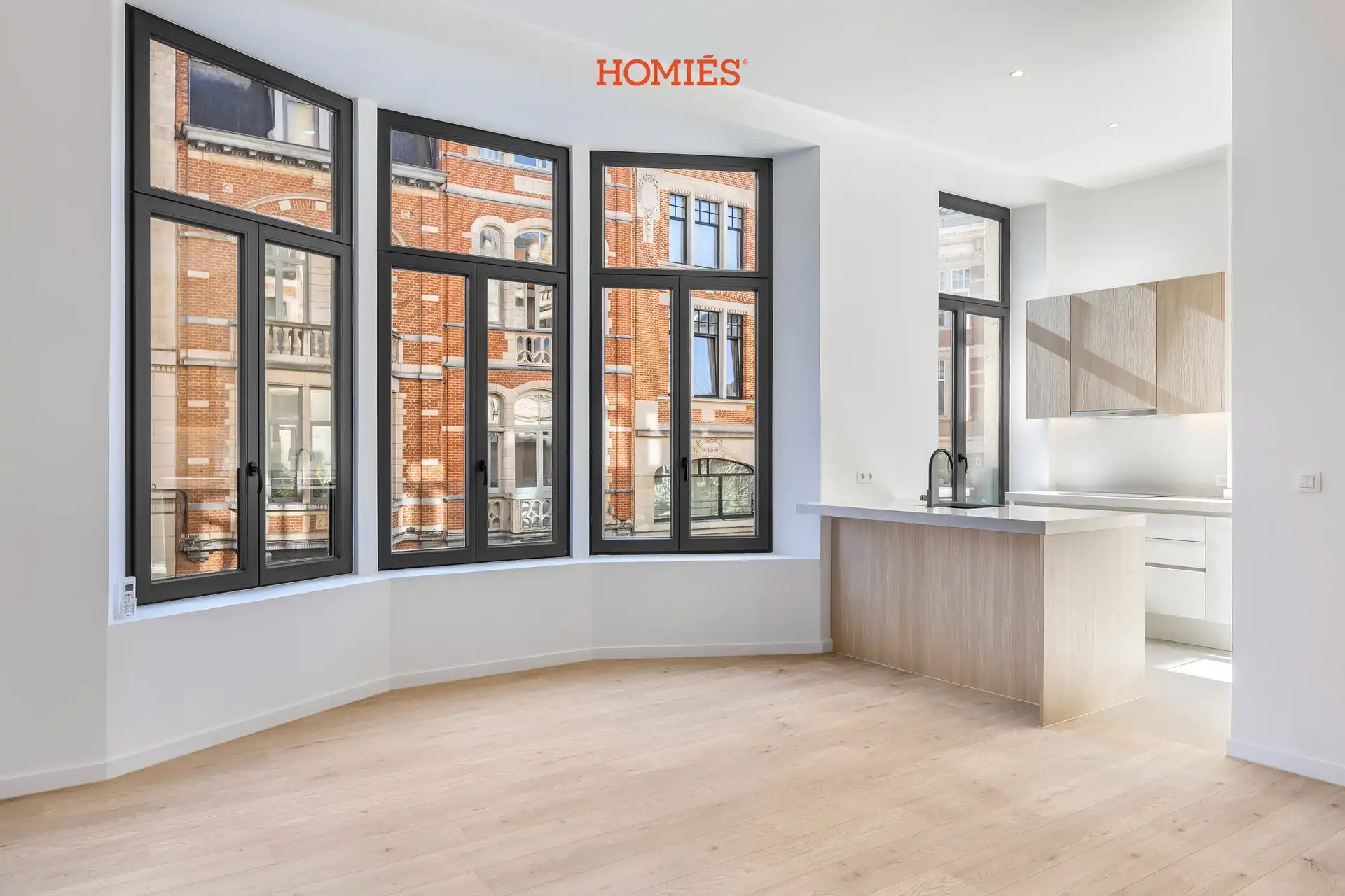 Luxueus gerenoveerd appartement aan de Grote Markt foto 4