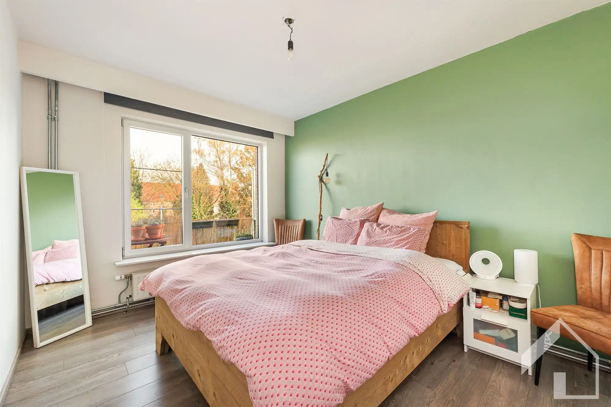 Instapklaar appartement met garagebox! foto 12