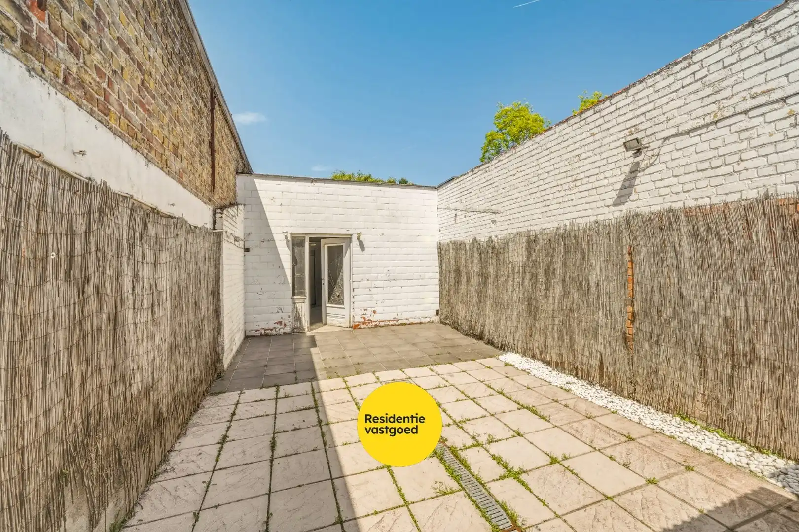 Handelspand met woonst te koop in het centrum van Oudenburg foto 11