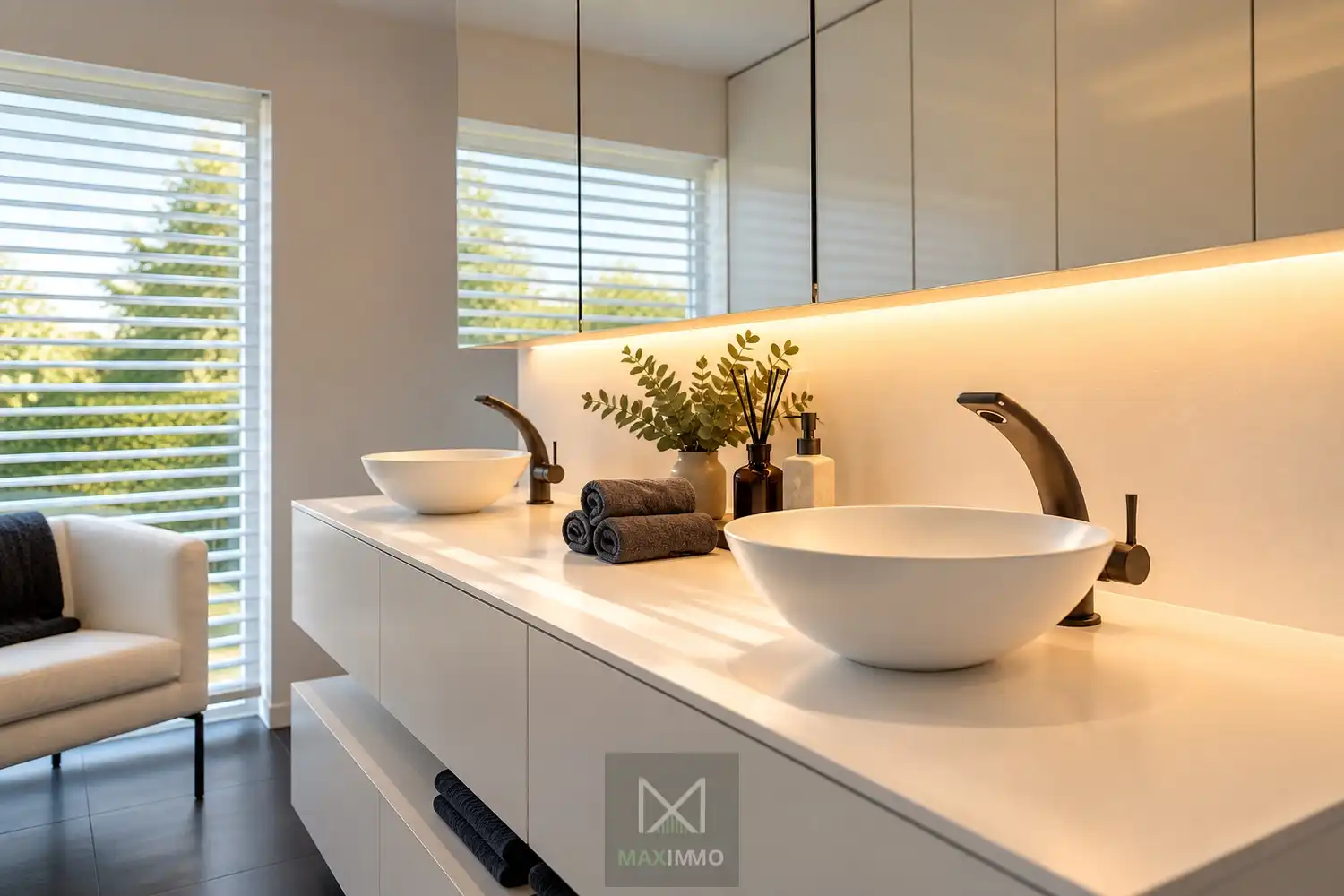 Luxevilla op 2 hectare met zwembad, loods en zicht op de Kemmelberg foto 29