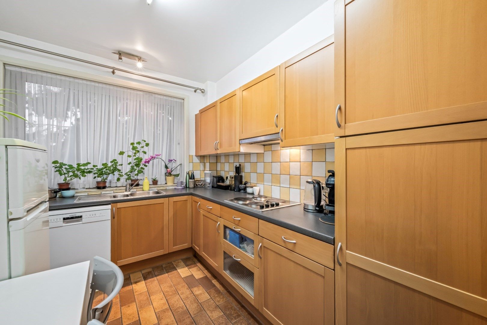 Ruim appartement (131m²) op toplocatie in Sint-Andries foto 4