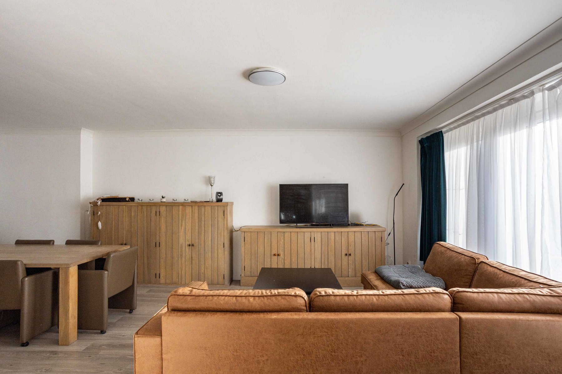 2 slaapkamer appartement met garage  foto 7