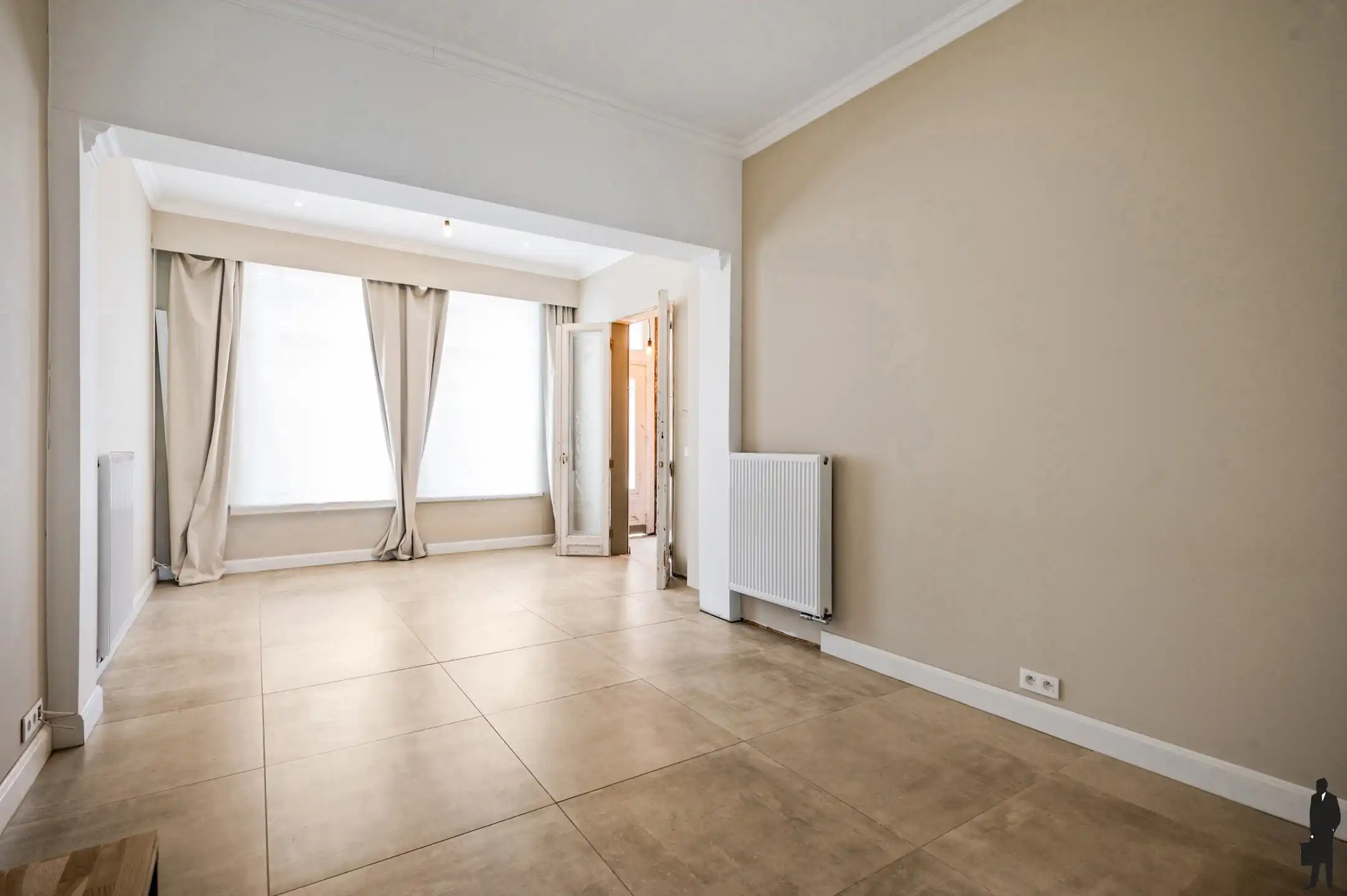 Af te werken burgerwoning met mogelijks 3 tot 4 slaapkamers foto 12