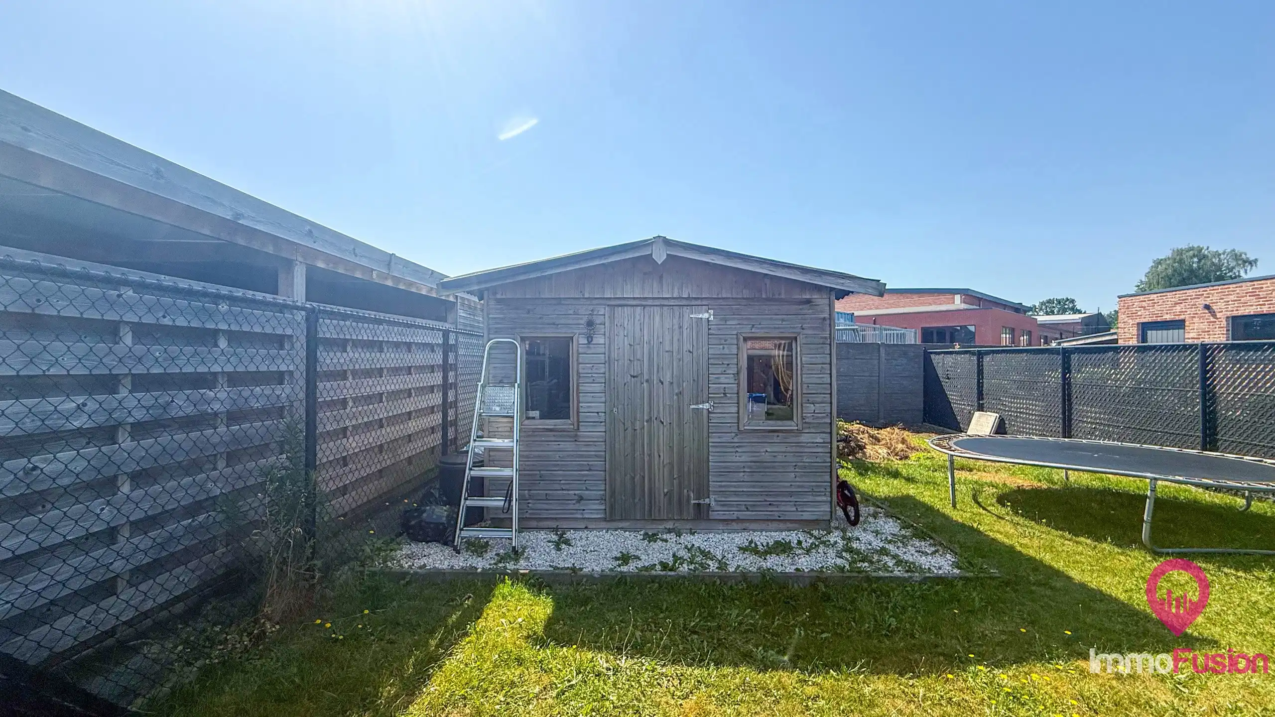 Recente instapklare BEN-woning met 4 slpks en mooie tuin! foto 44
