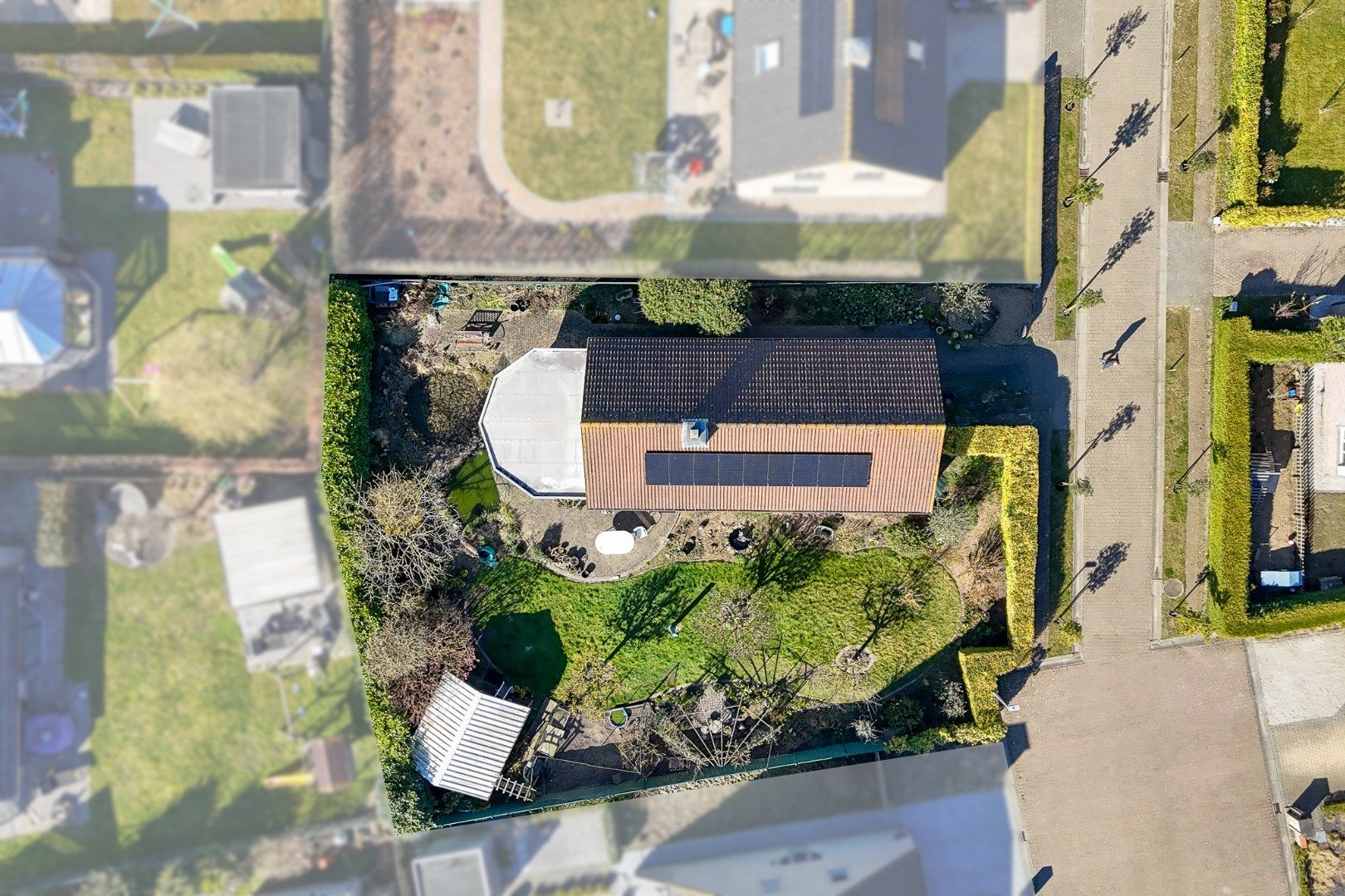 Ruime woning in Oudenburg met zongerichte tuin foto 20