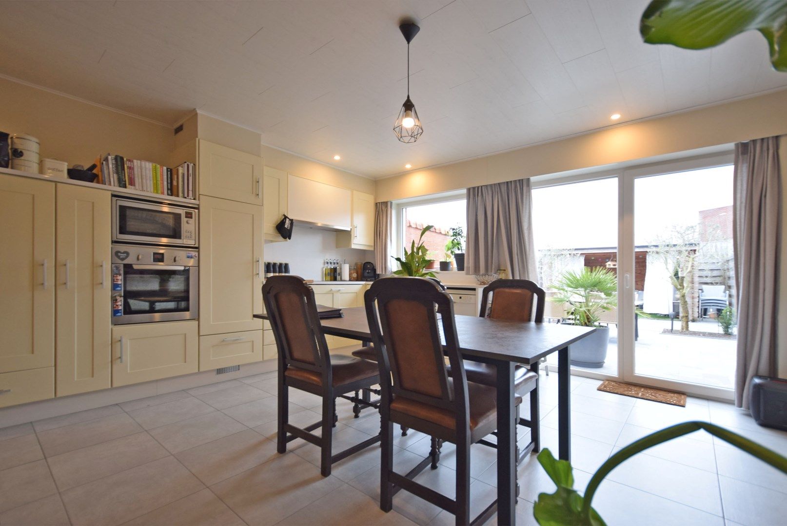 Gesloten woning met één slaapkamer nabij centrum Roeselare foto 4