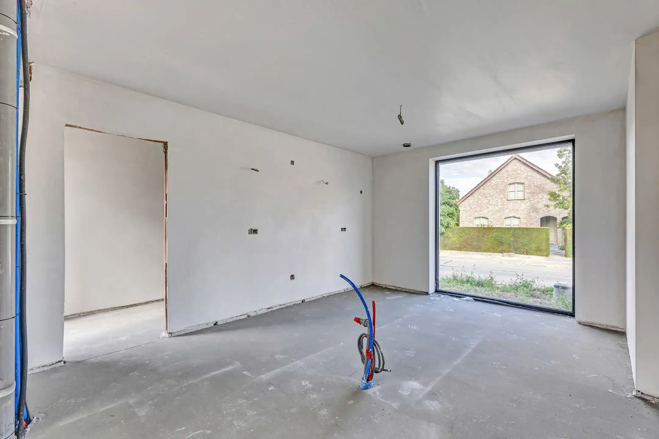 Nieuwbouwwoning  met 3 slaapkamers foto 6