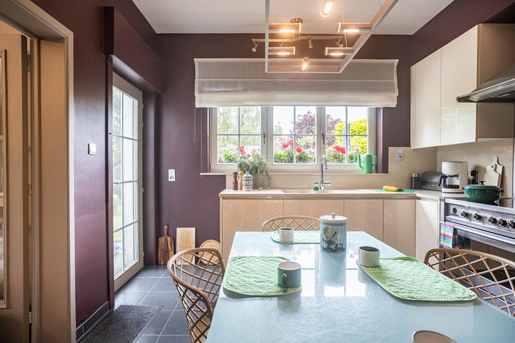Riante Villa met 5 slpk en praktijkruimte op 1100m² foto 13