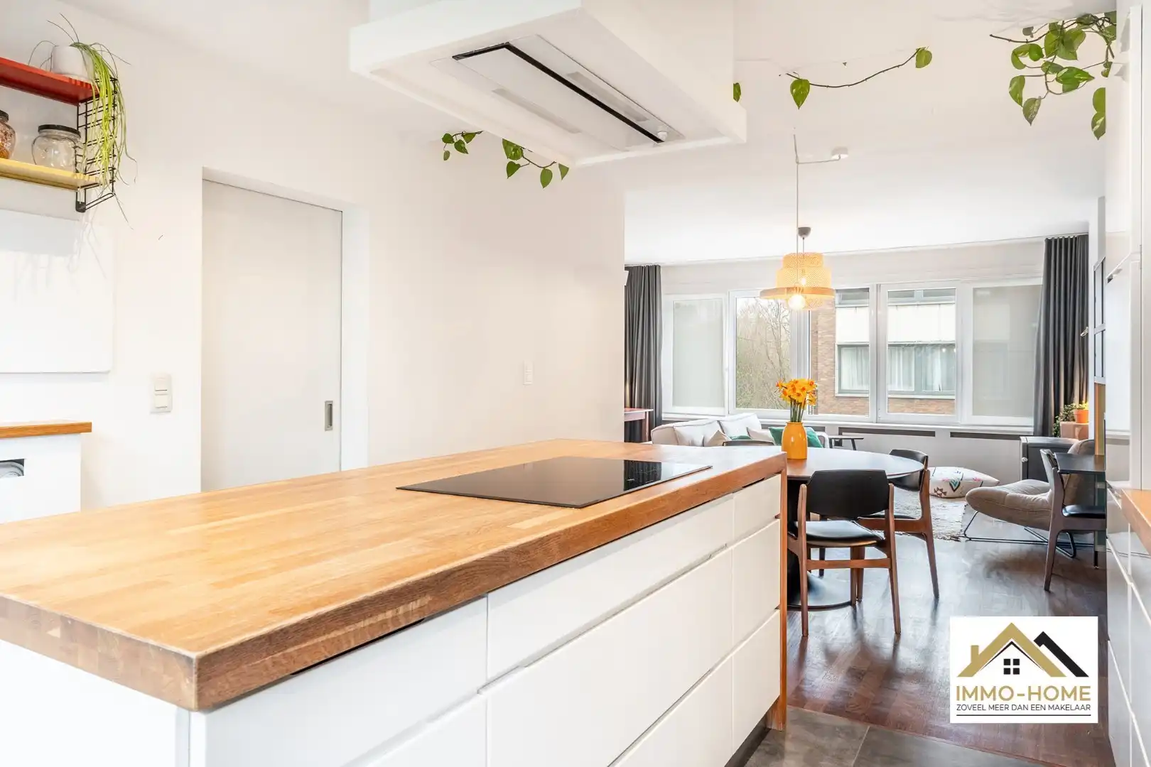 Ruime instapklare woning op toplocatie!   foto 4