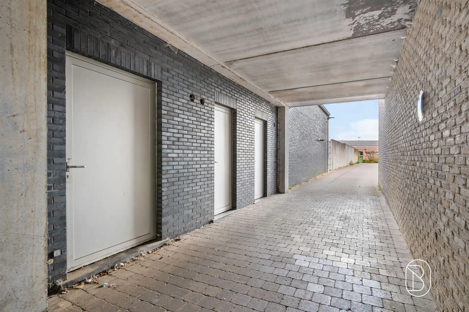 Voormalige bakkerij met woonst, garage, tuin en potentieel foto 20