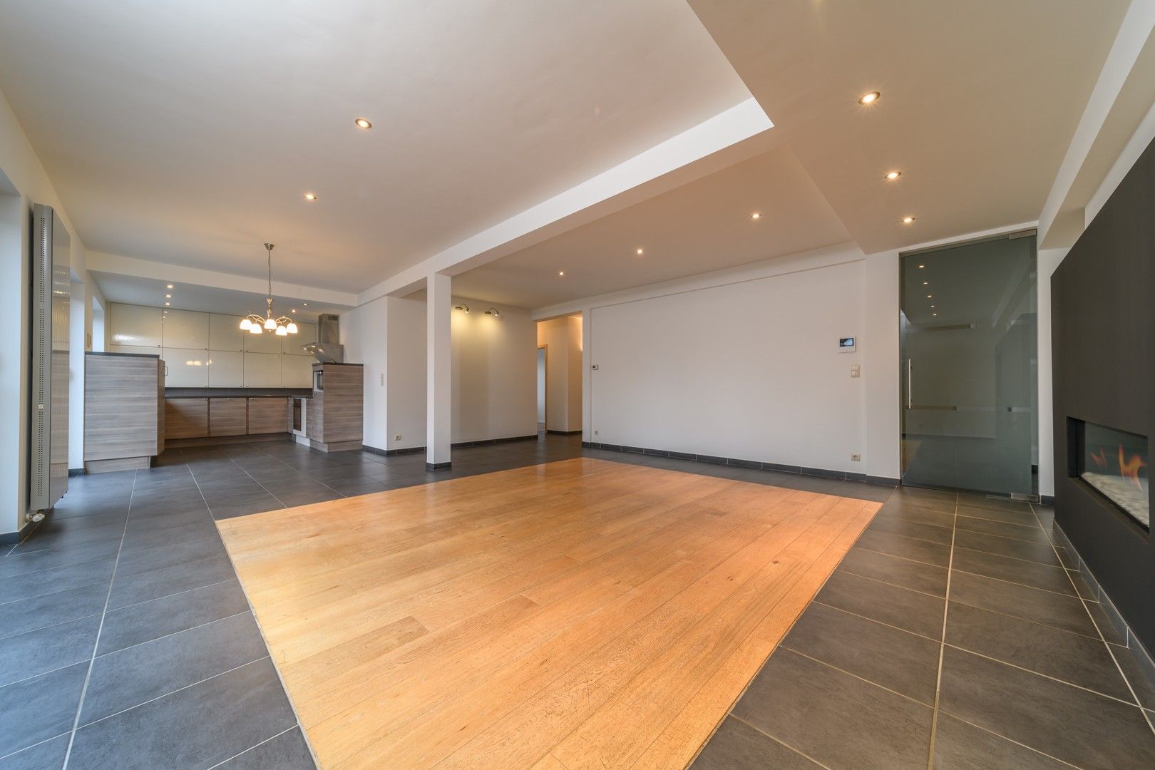 Prachtig loftappartement met 3 slaapkamers op zeer centrale locatie te Geraardsbergen foto 6